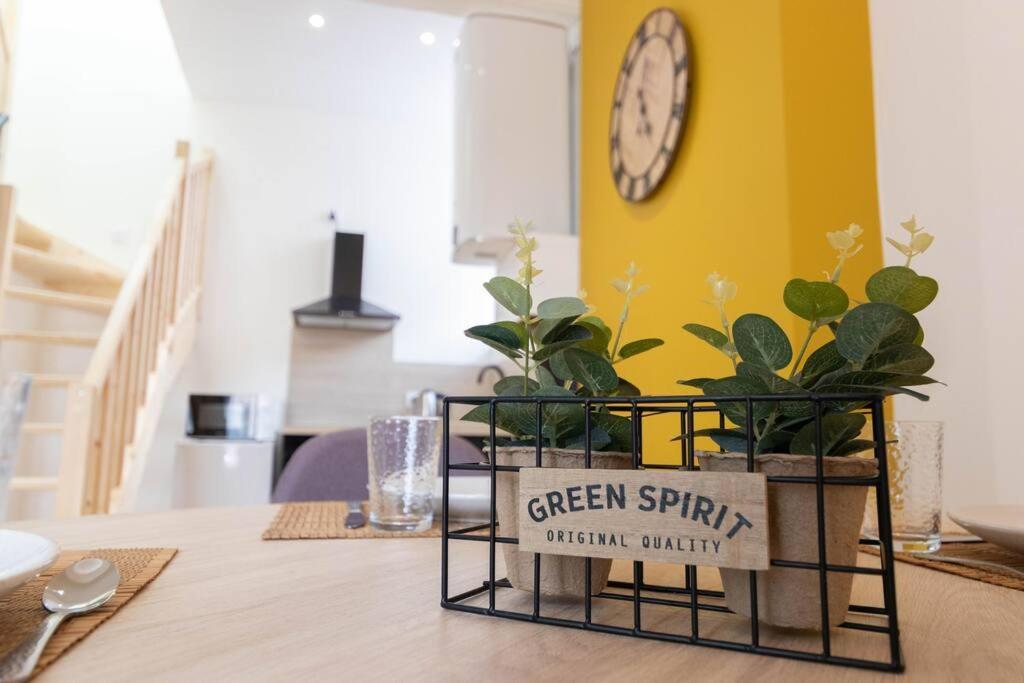 Apartament Cabana & L'Escapade Sud Maconnaise - Terrasse & Parking Zewnętrze zdjęcie